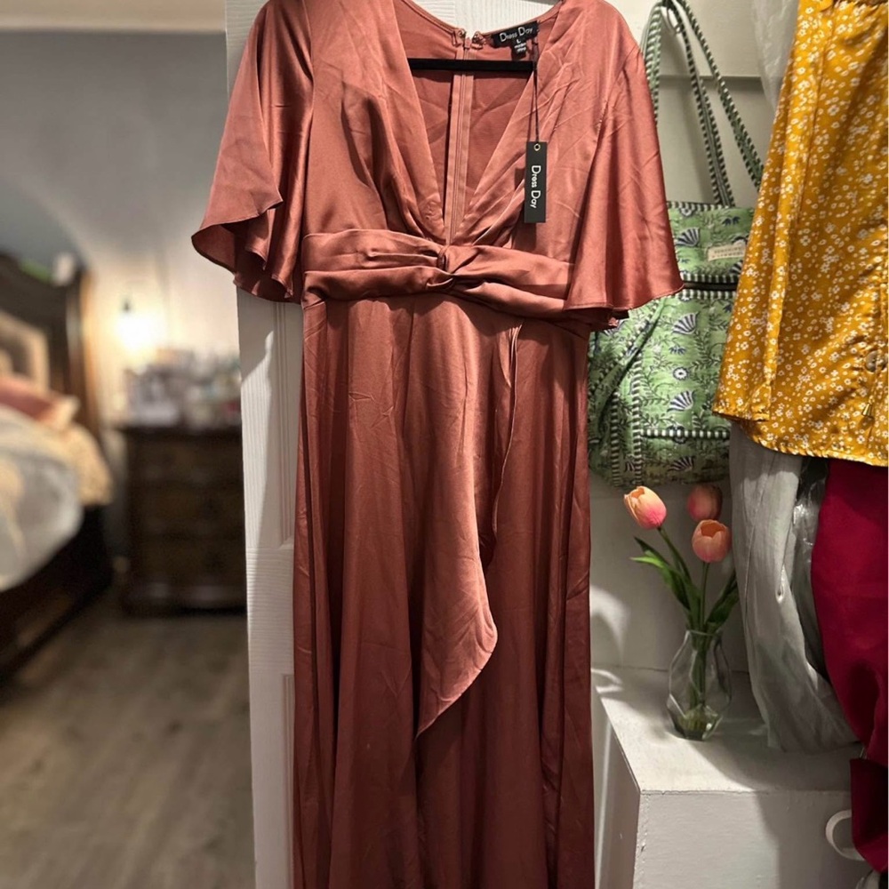 Elegant Rust Maxi Dress